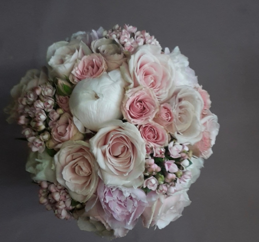 Wedding flowers Hand Tied