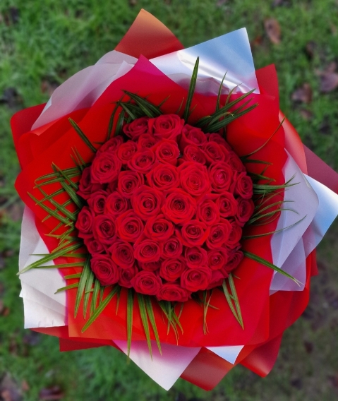 Simply Red 50 Red Roses