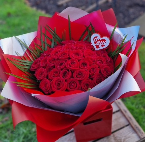 Simply Red 50 Red Roses