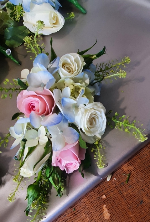 Wedding buttons holes and corsages