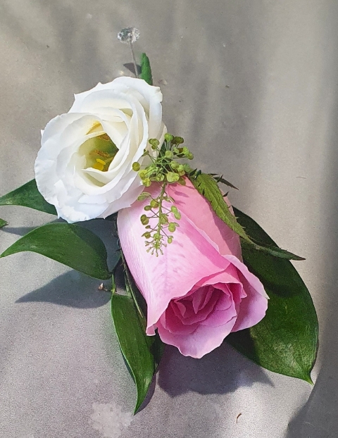 Wedding buttons holes and corsages